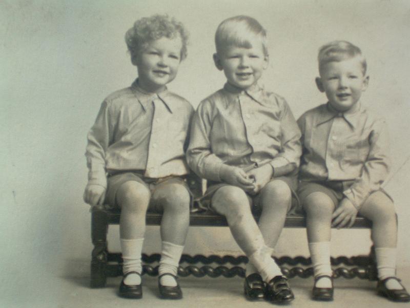 ABk20-Richard,John and Robin Delves. Sons of Frederick and Dorothy Delves.jpg